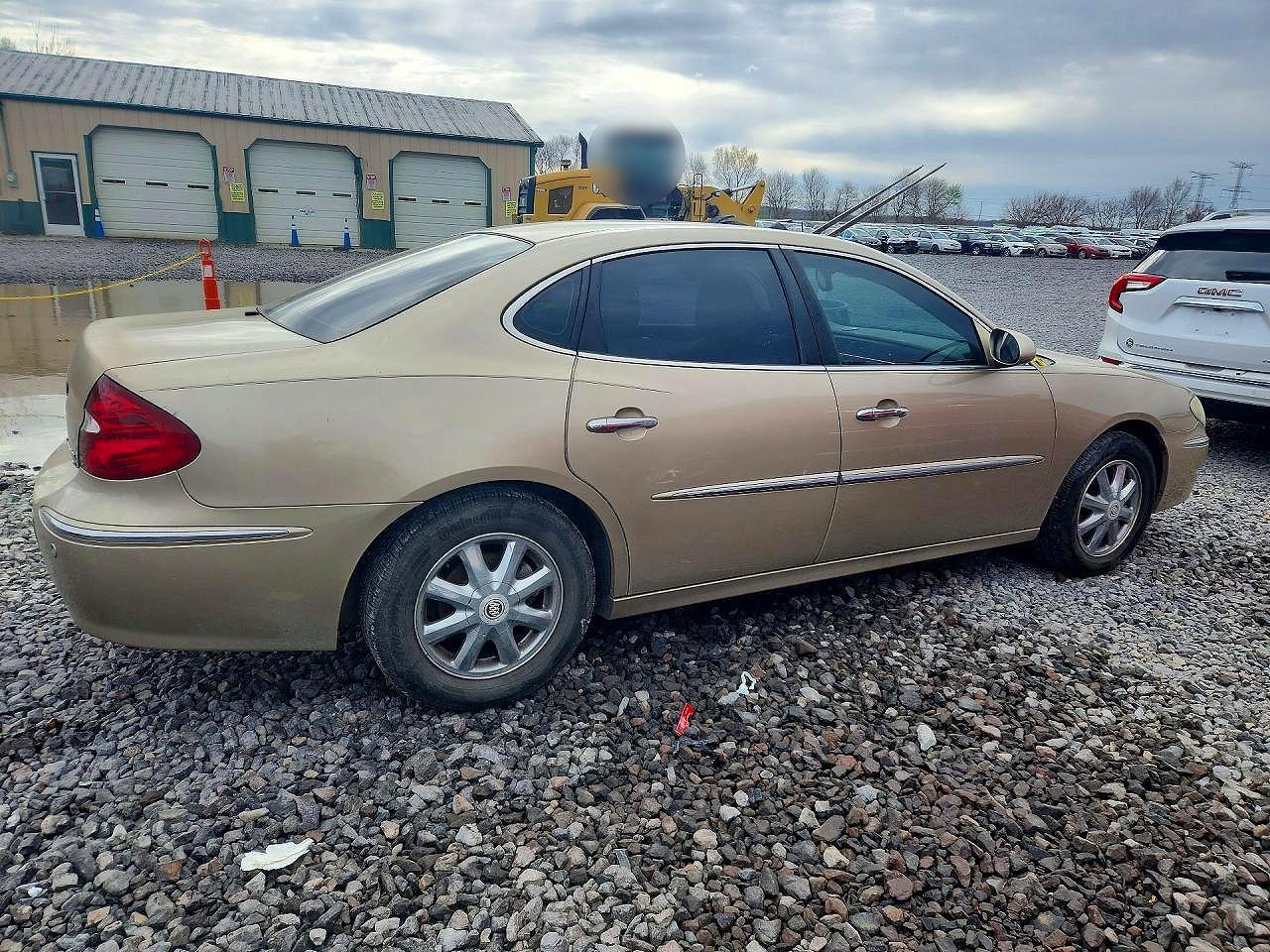 2005 Buick Lacrosse Cxl - Image 3