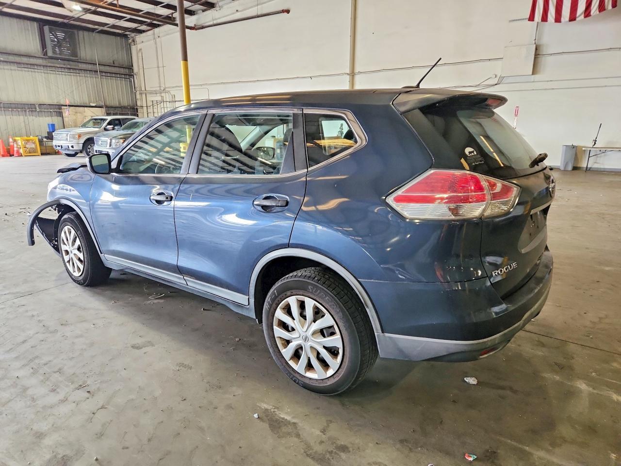 2016 Nissan Rogue S - Фото 2