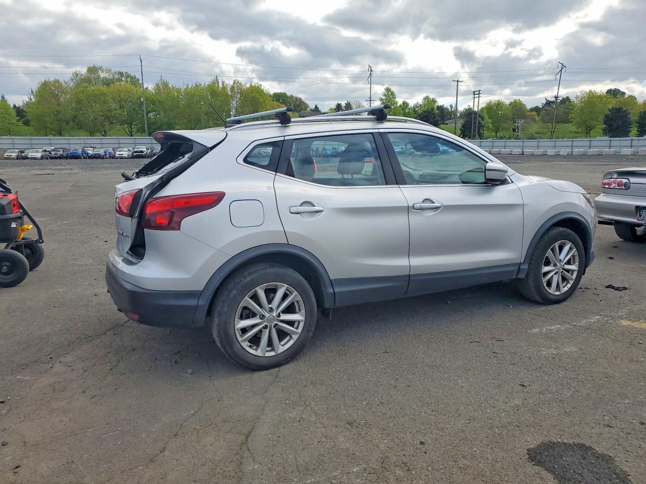 2018 Nissan Rogue Sport Sv - Фото 3