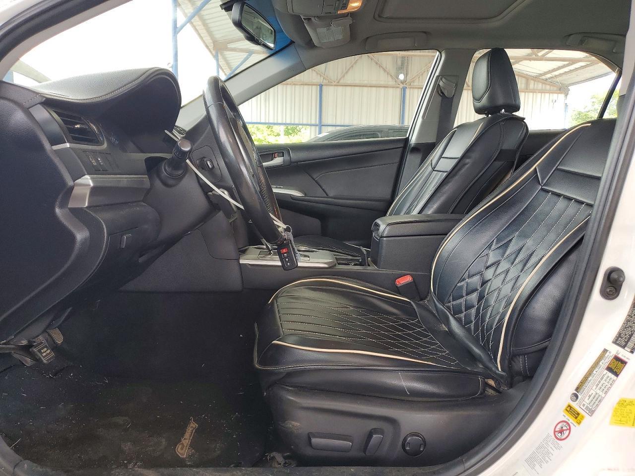 2014 Toyota Camry Se V6 - Image 7