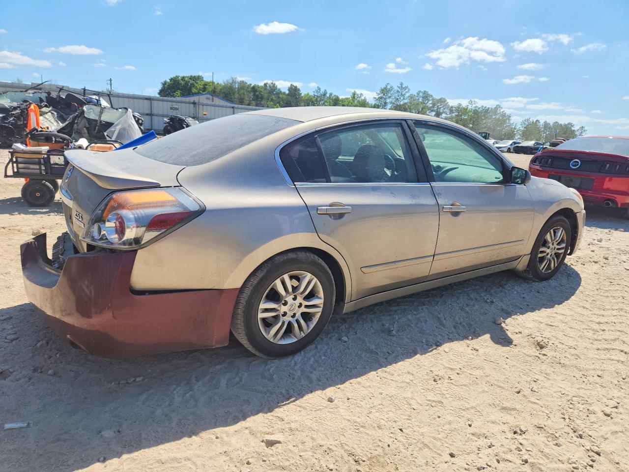 2011 Nissan Altima 2.5 - Фото 3