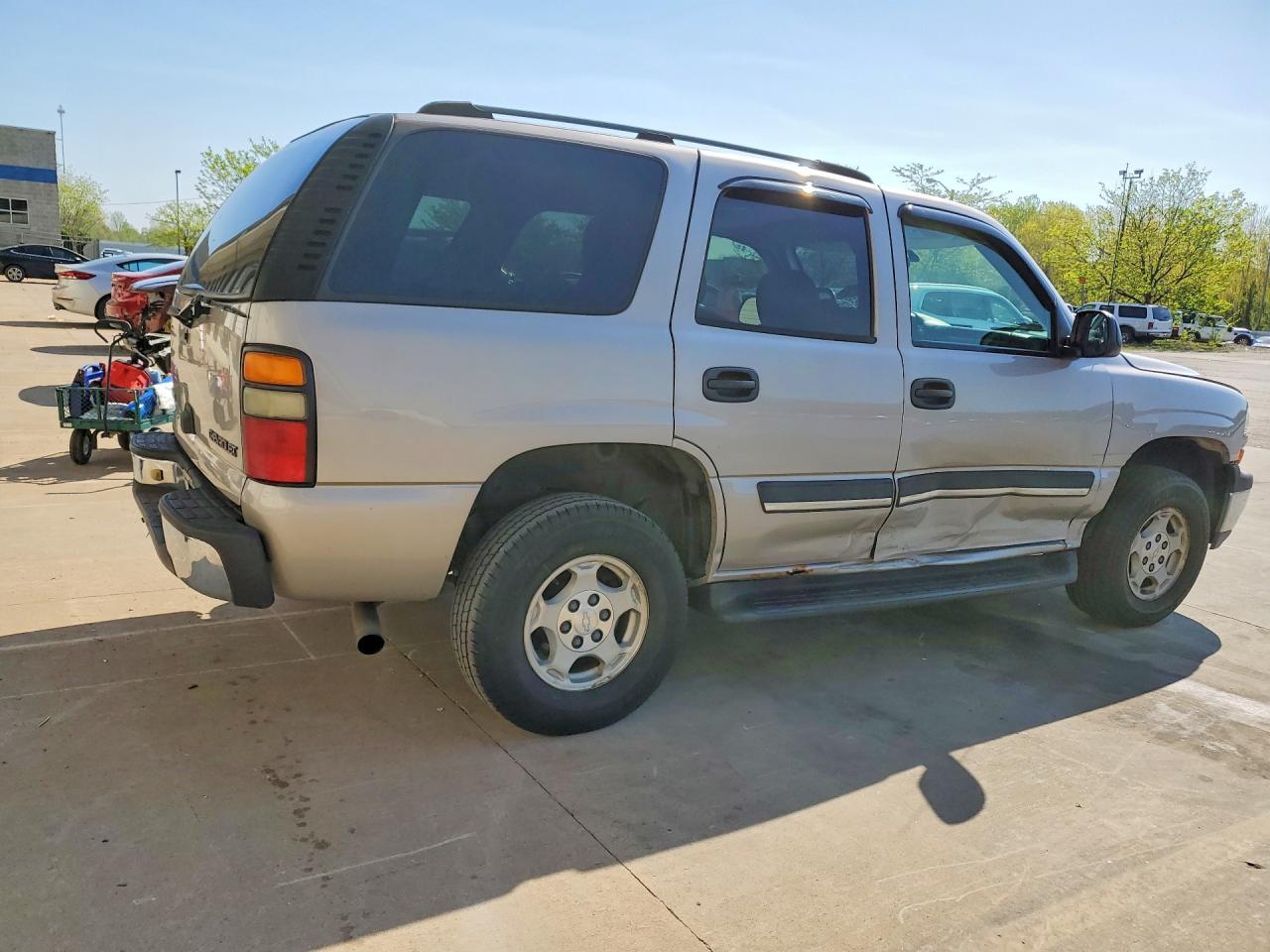 2004 Chevrolet Tahoe K1500 - Фото 3