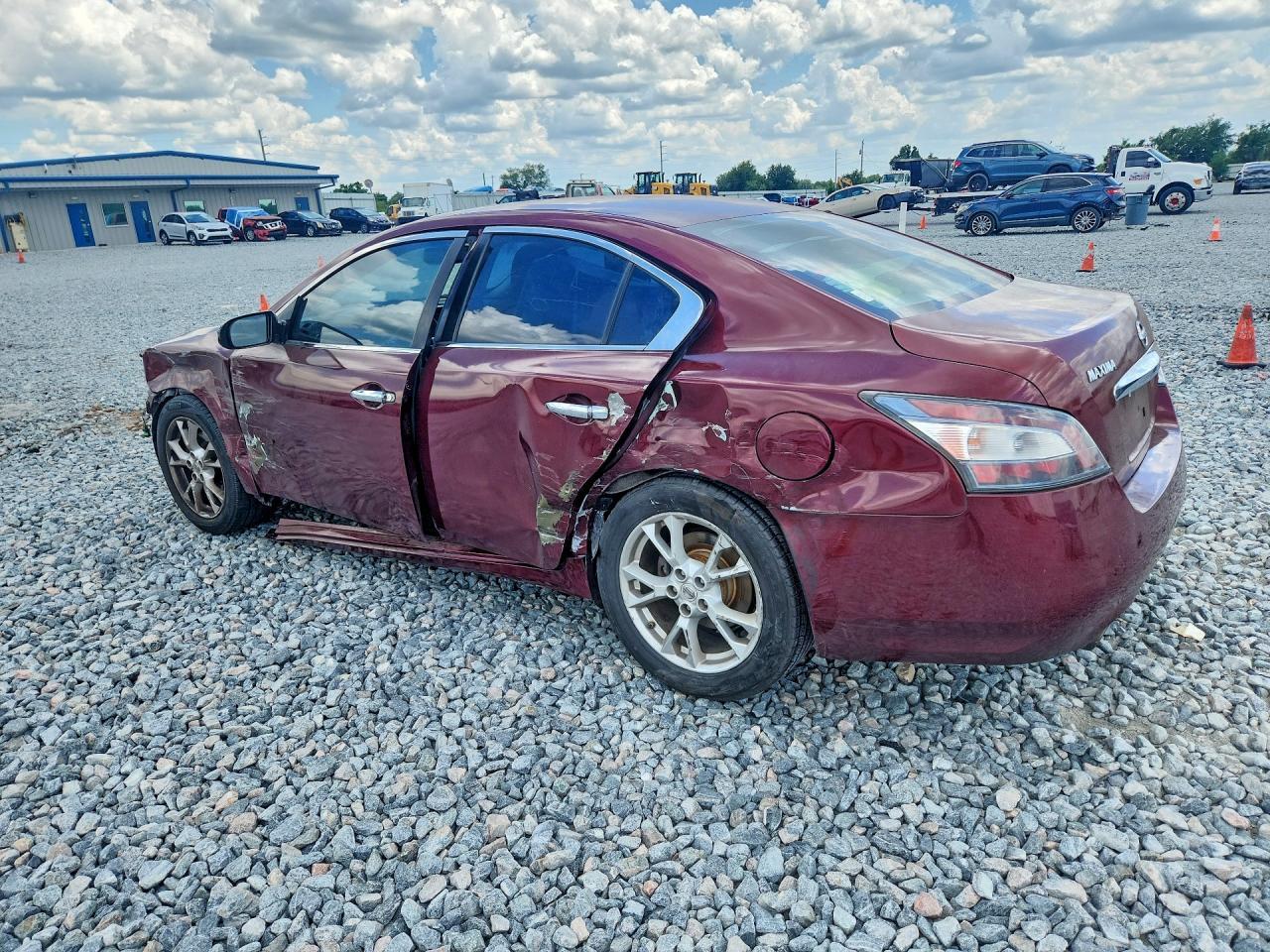 2013 Nissan Maxima 3.5 Sv - Image 2