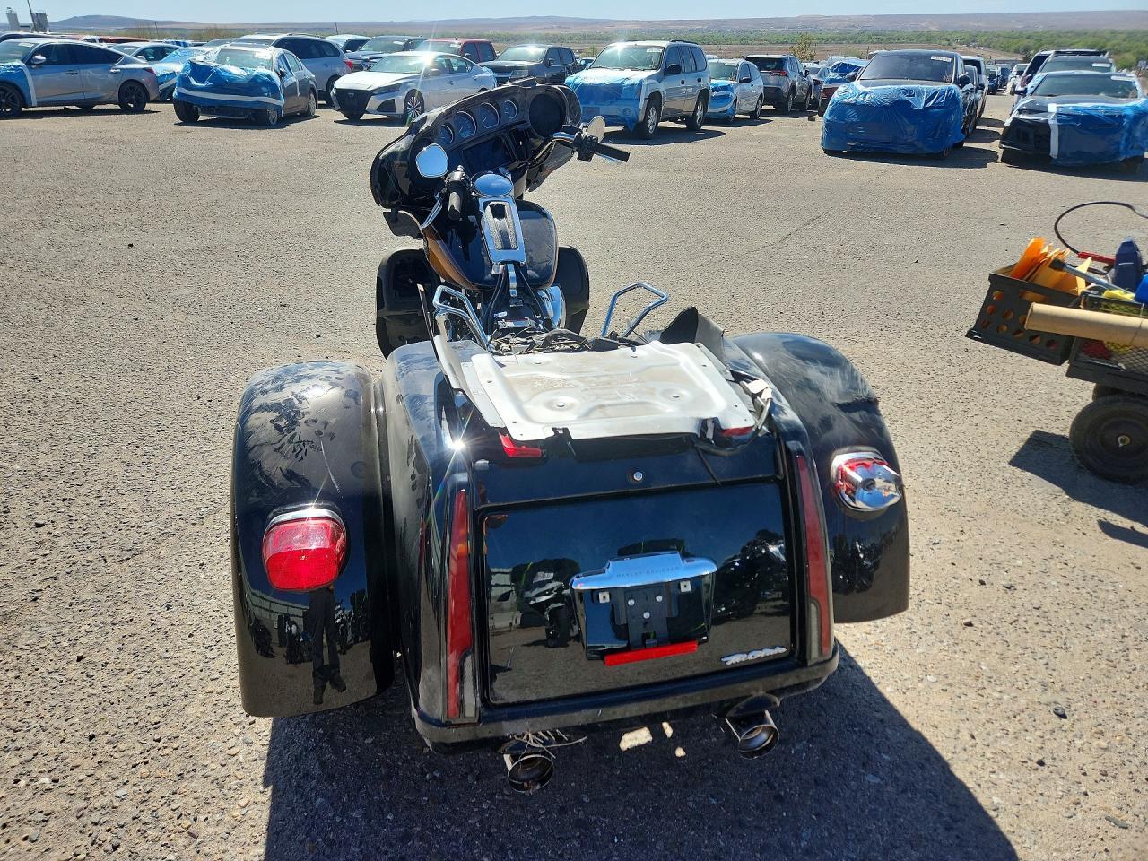2024 Harley-Davidson Flhtcutg - Фото 4