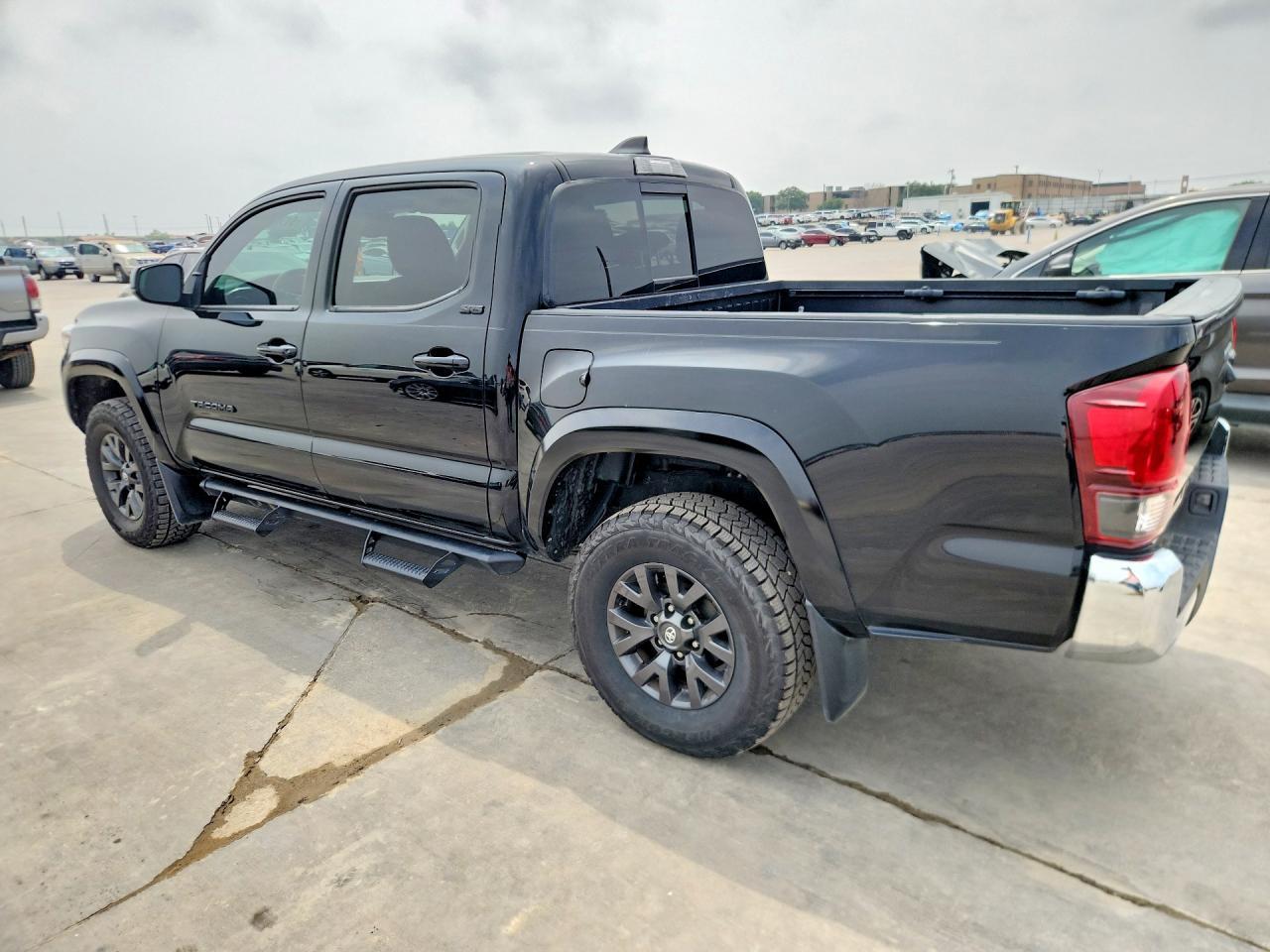2023 Toyota Tacoma Sr5 V6 - Image 2