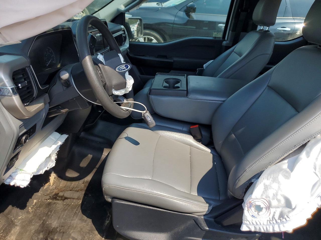 2021 Ford F150 Super Cab - Фото 7
