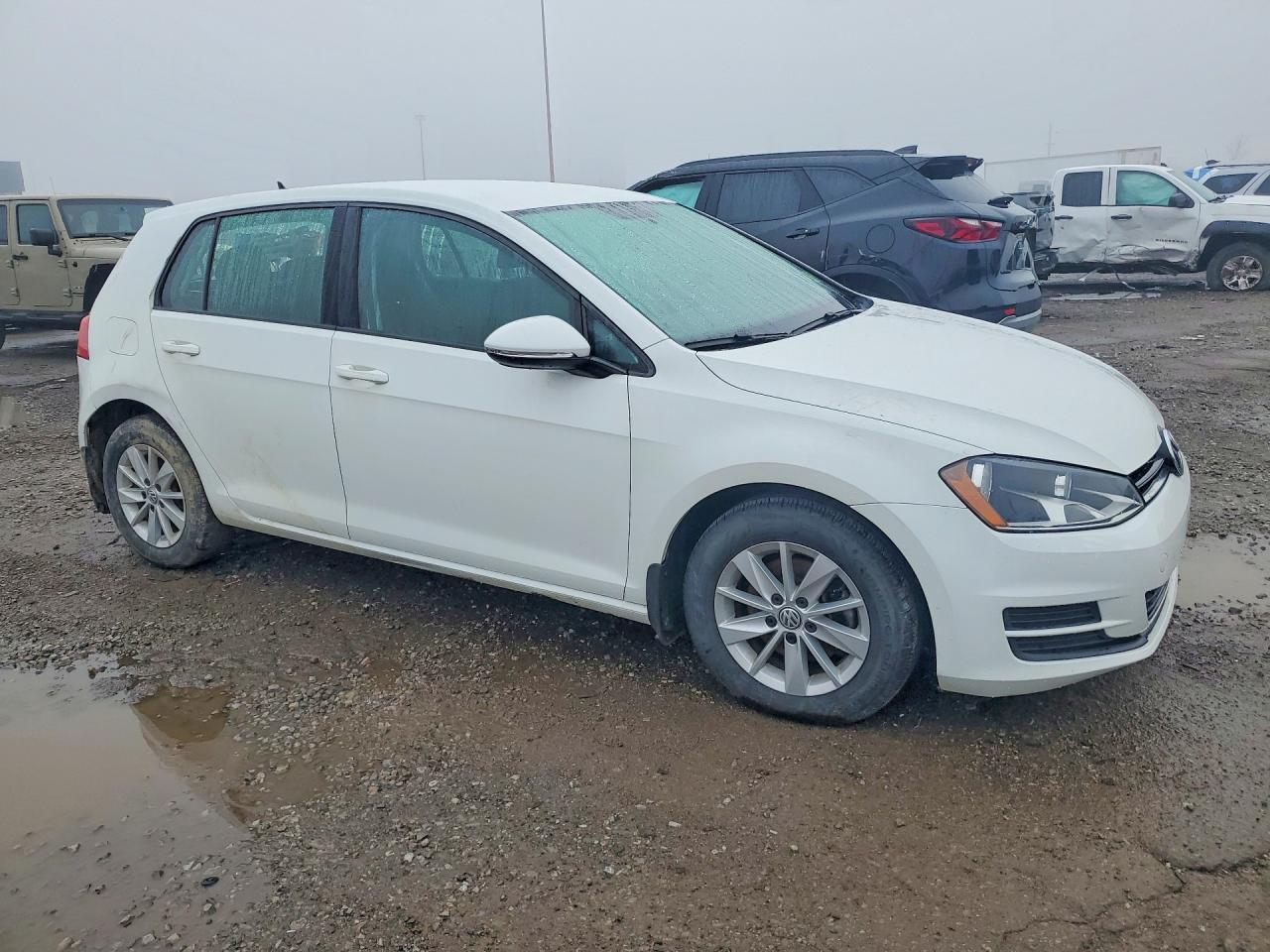 2016 Volkswagen Golf S - Фото 4