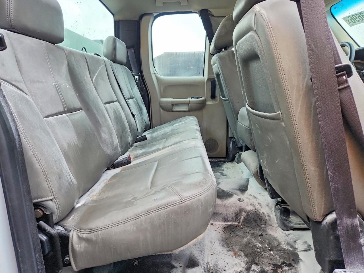 2013 GMC Sierra K2500 Heavy Duty - Image 6