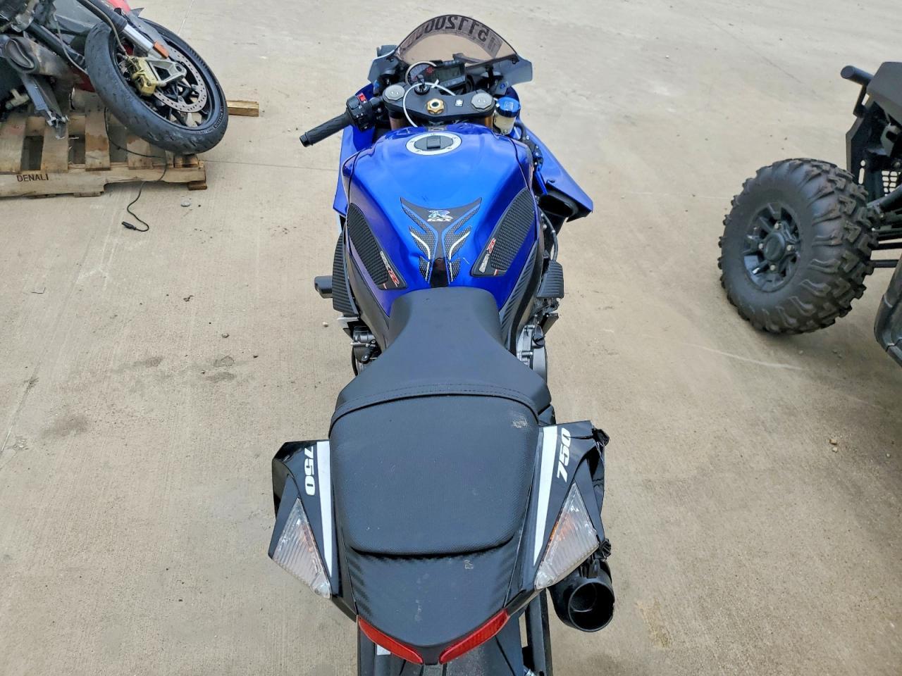 2026 Suzuki Gsx-R750 - Image 6