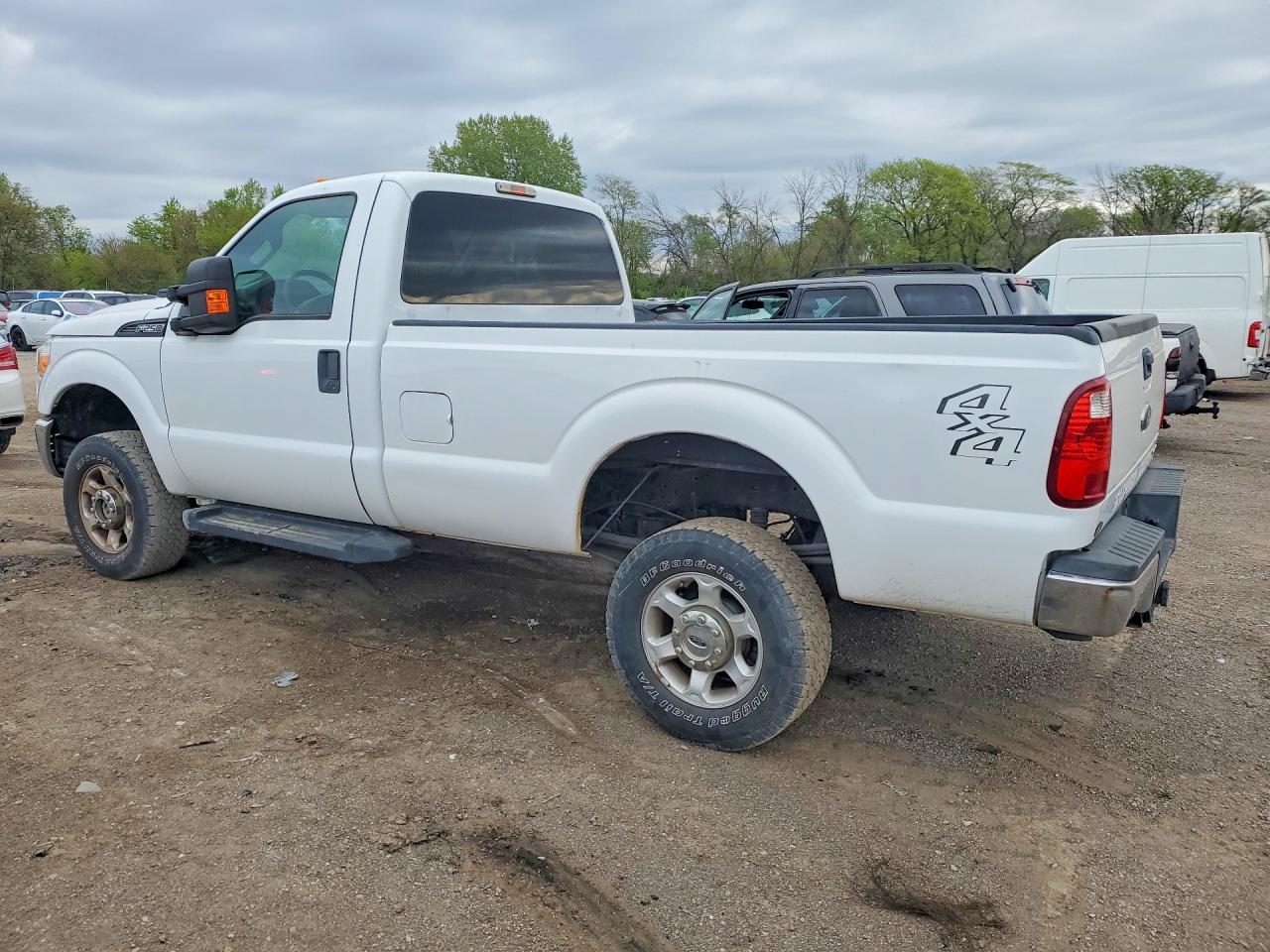 2015 Ford F250 Super Duty - Image 2