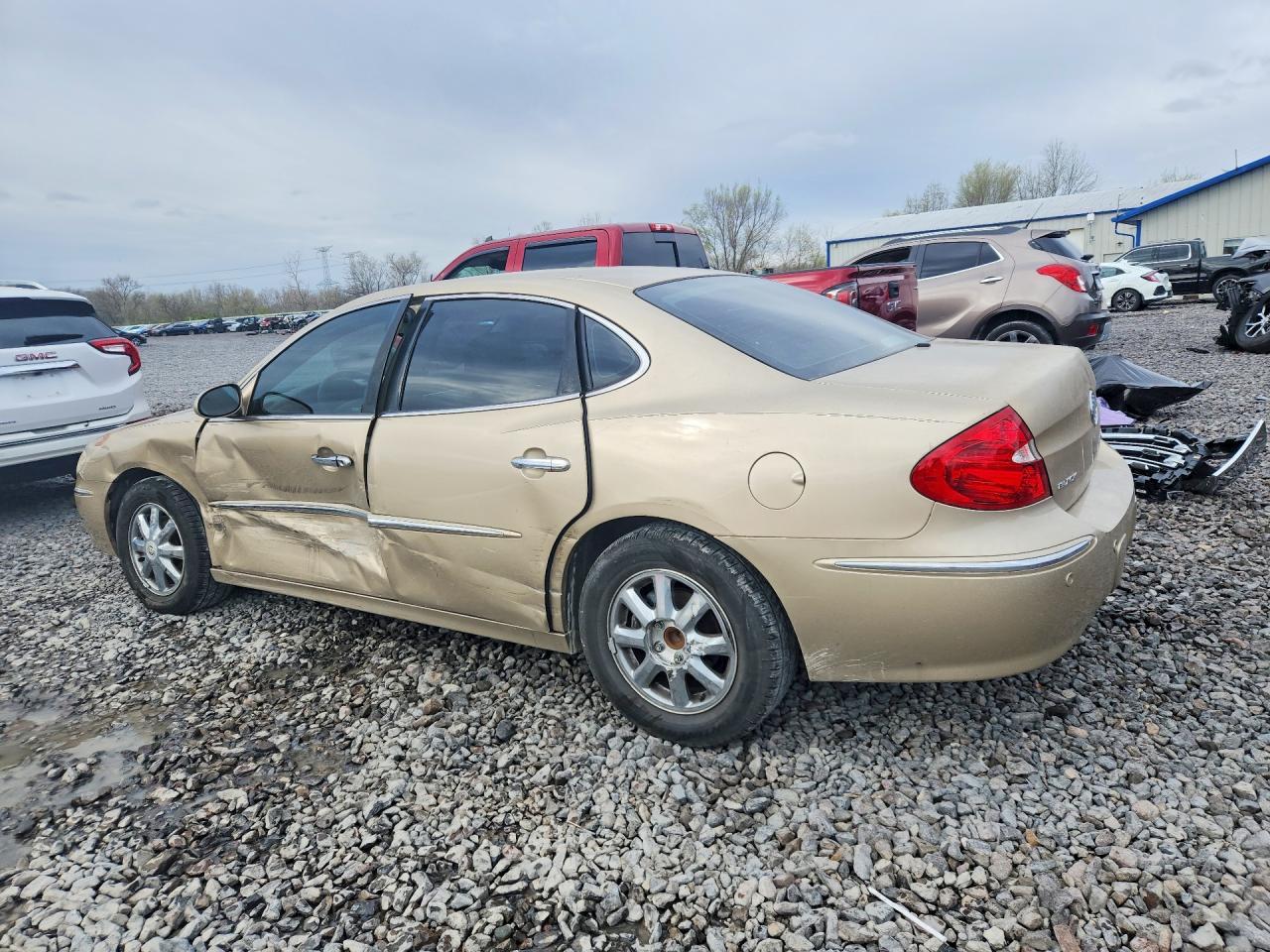 2005 Buick Lacrosse Cxl - Image 2