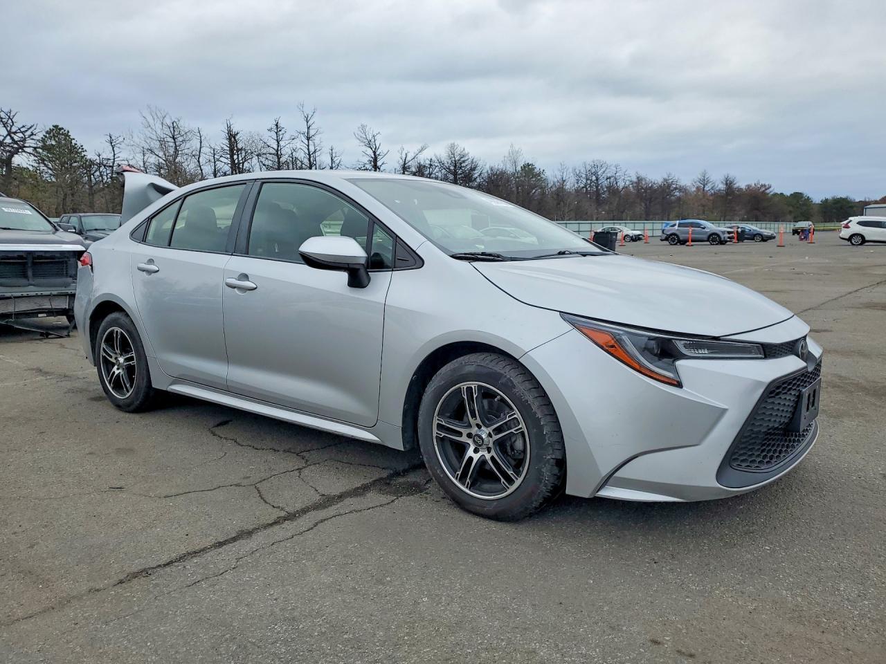 2020 Toyota Corolla Le - Фото 4