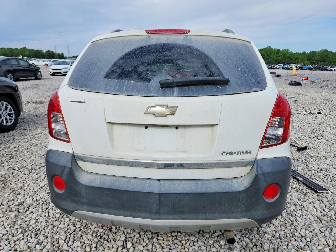 2014 Chevrolet Captiva Ls - Image 6