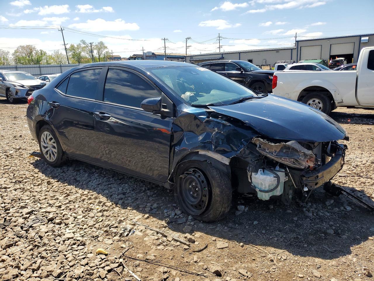 2017 Toyota Corolla Le - Image 4