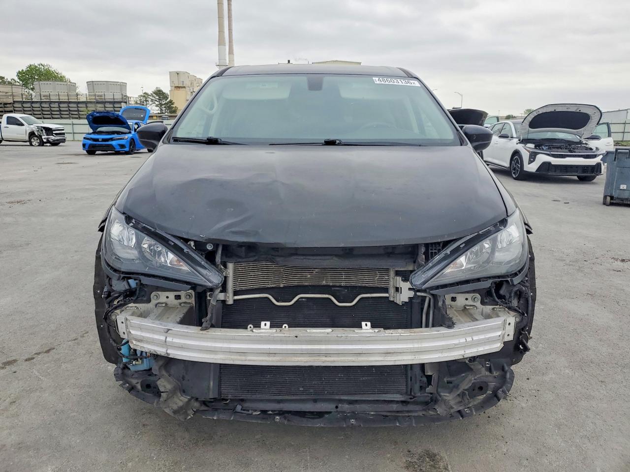 2020 Chrysler Voyager Lx - Фото 5