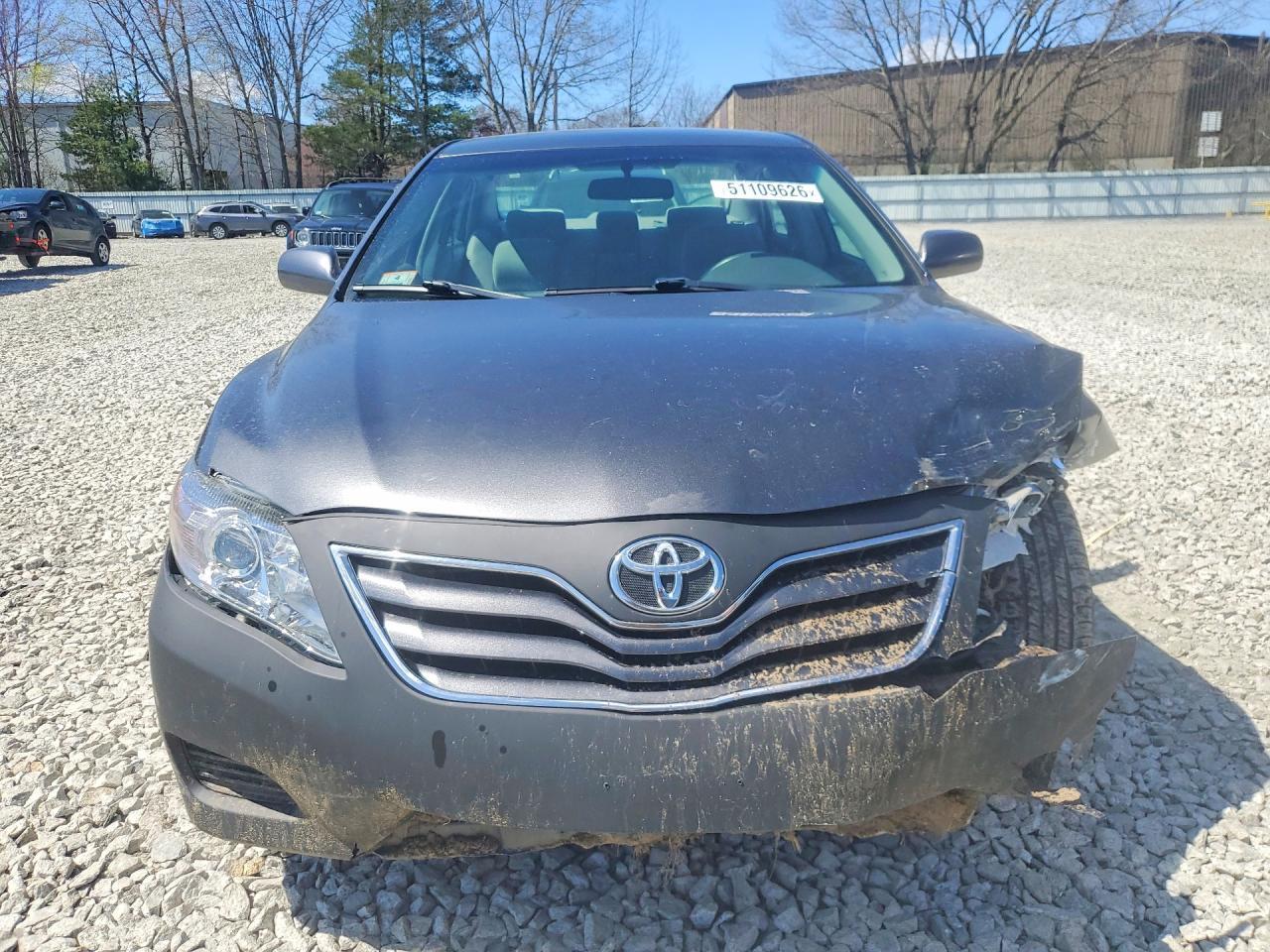 2010 Toyota Camry Le - Image 5