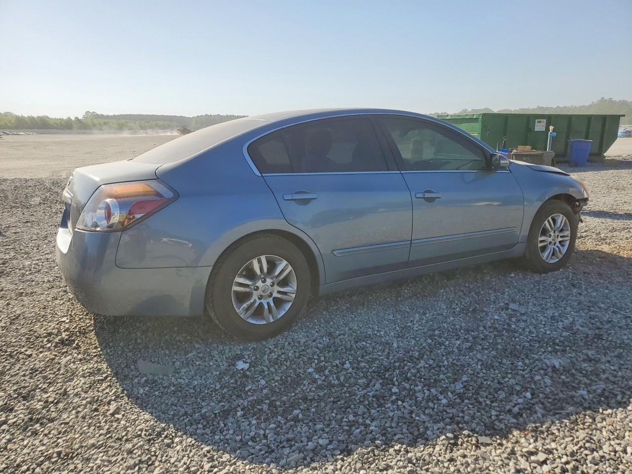 2010 Nissan Altima 2.5 - Image 3