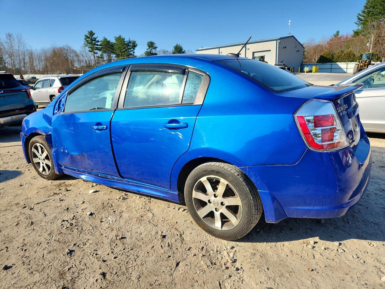 2012 Nissan Sentra 2.0 - Фото 2