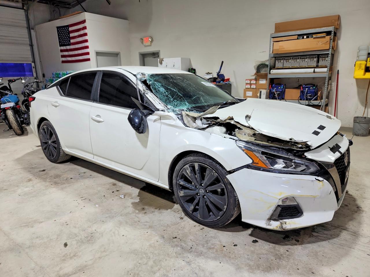 2022 Nissan Altima 2.5 Sr - Фото 4