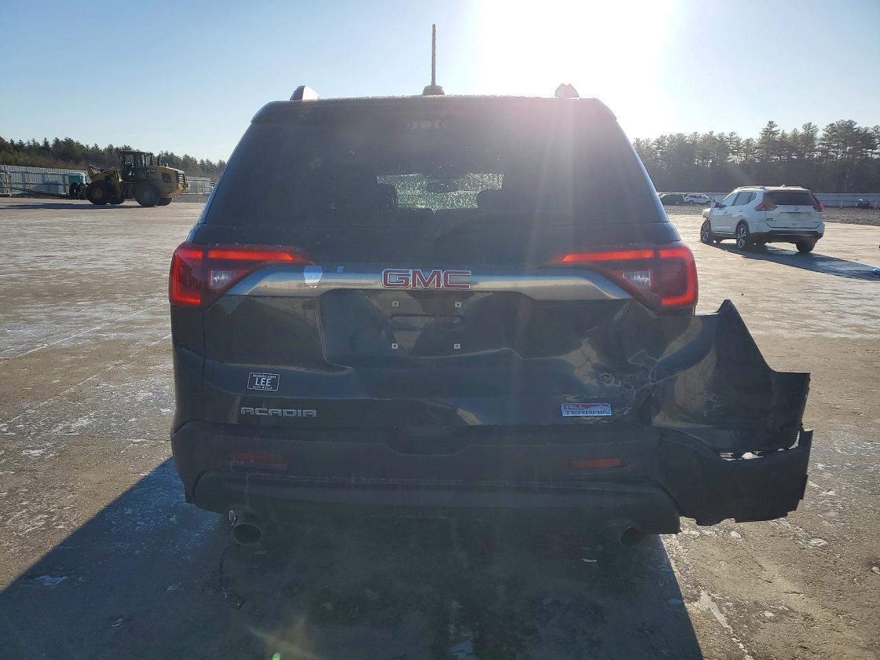 2019 GMC Acadia All Terrain - Фото 6