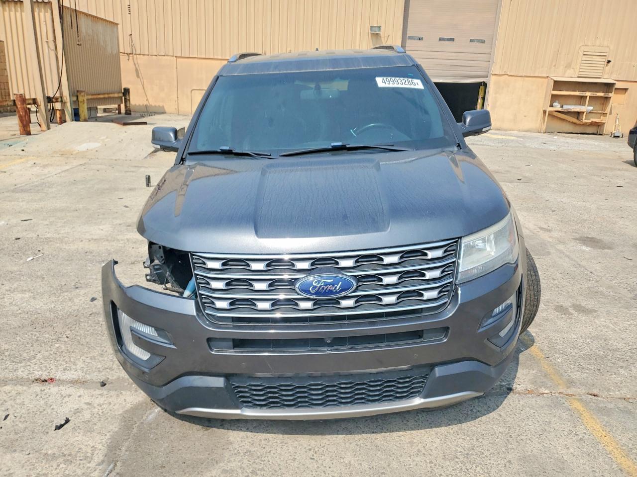 2017 Ford Explorer Limited - Image 5