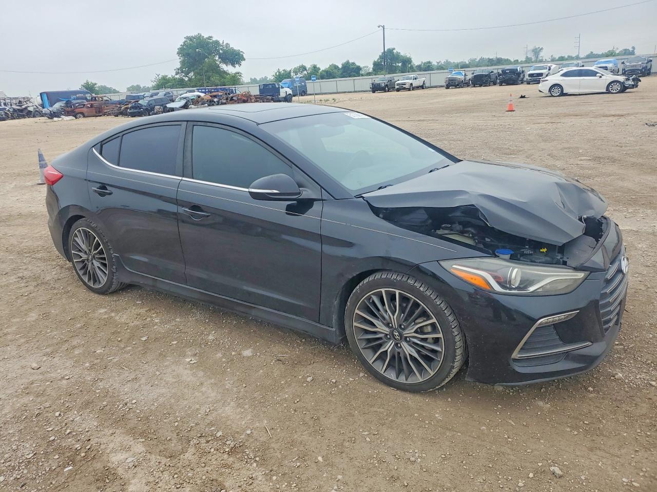 2018 Hyundai Elantra Sport - Image 4