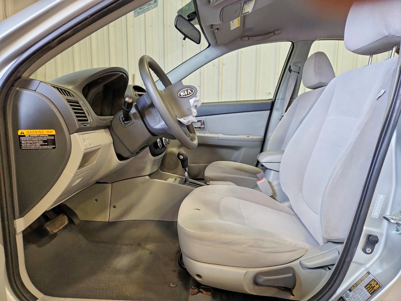 2009 Kia Spectra Lx - Image 7