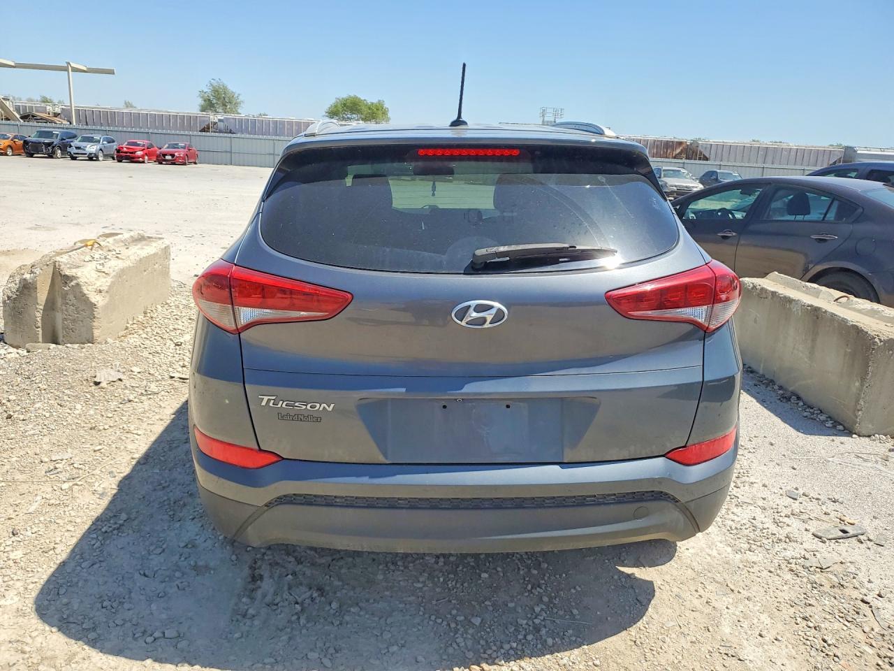 2017 Hyundai Tucson - Фото 6