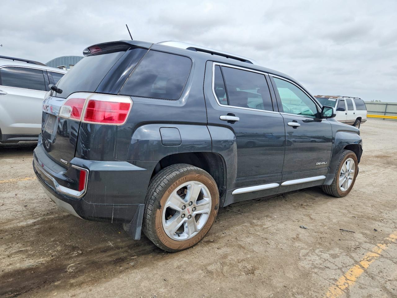 2017 GMC Terrain Denali - Фото 3