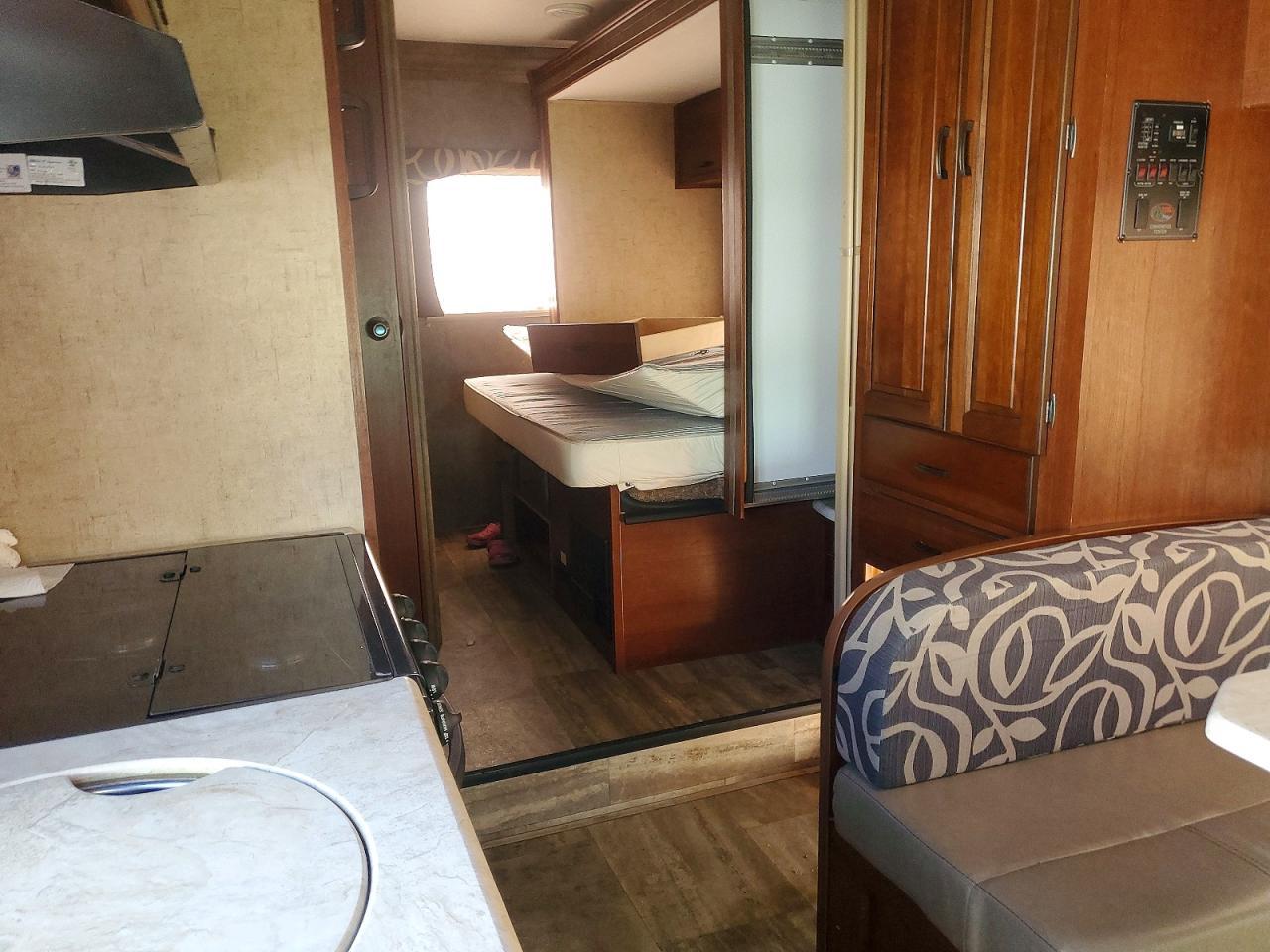 2015 Chevrolet Express G4 - Rv - Image 6