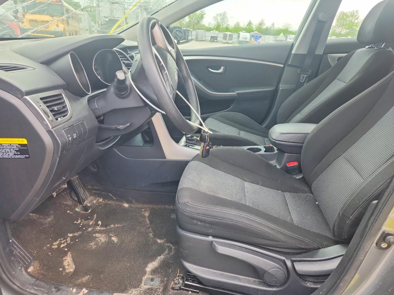 2017 Hyundai Elantra Gt Base - Фото 7