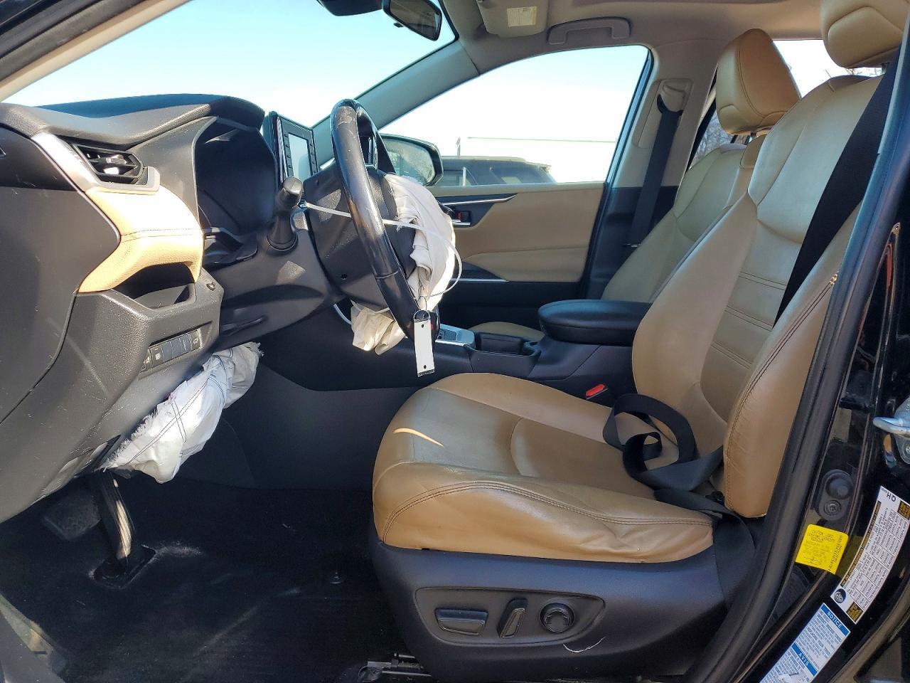 2019 Toyota Rav4 Xle Premium - Image 7