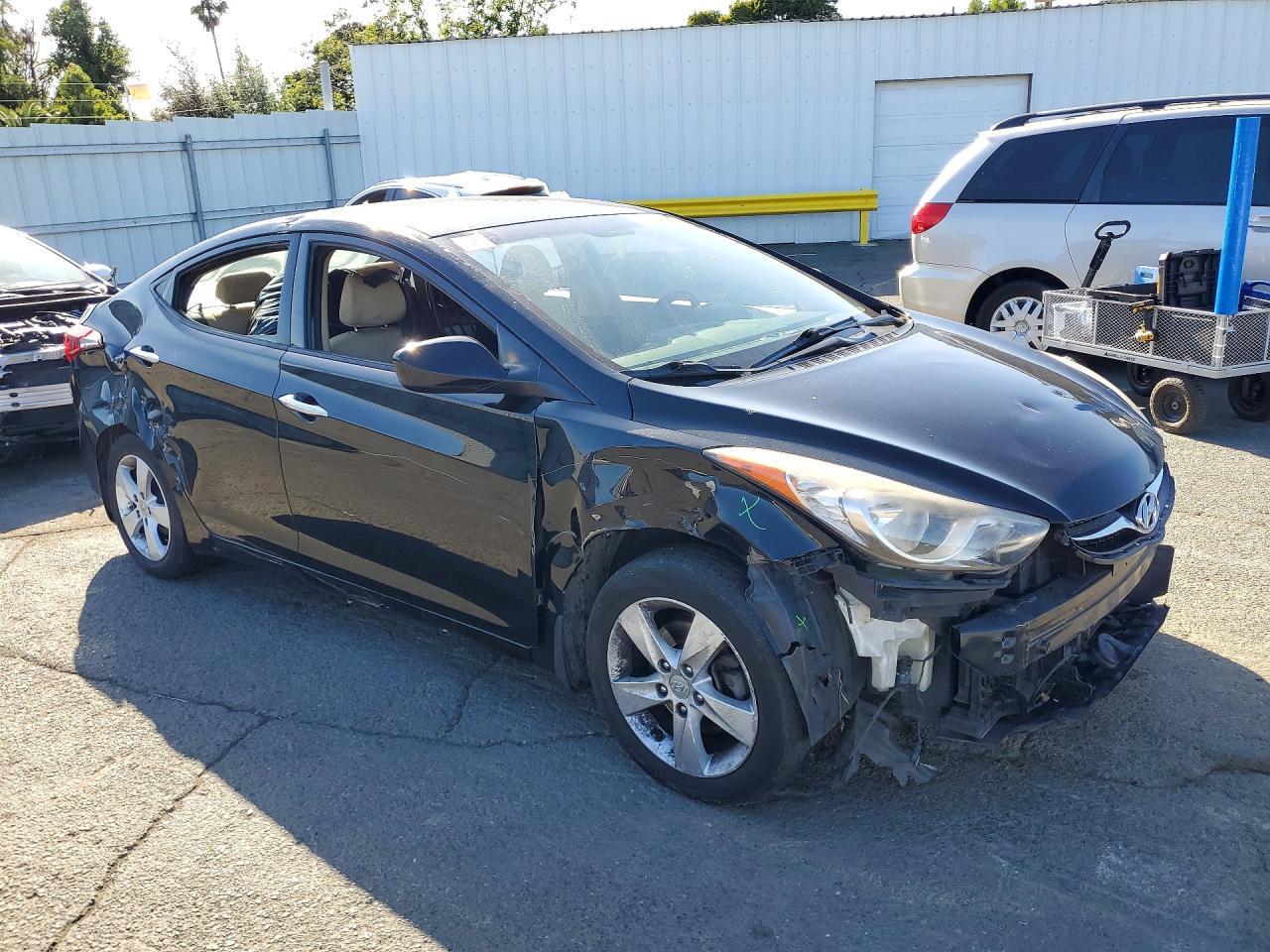 2013 Hyundai Elantra Gls - Image 4