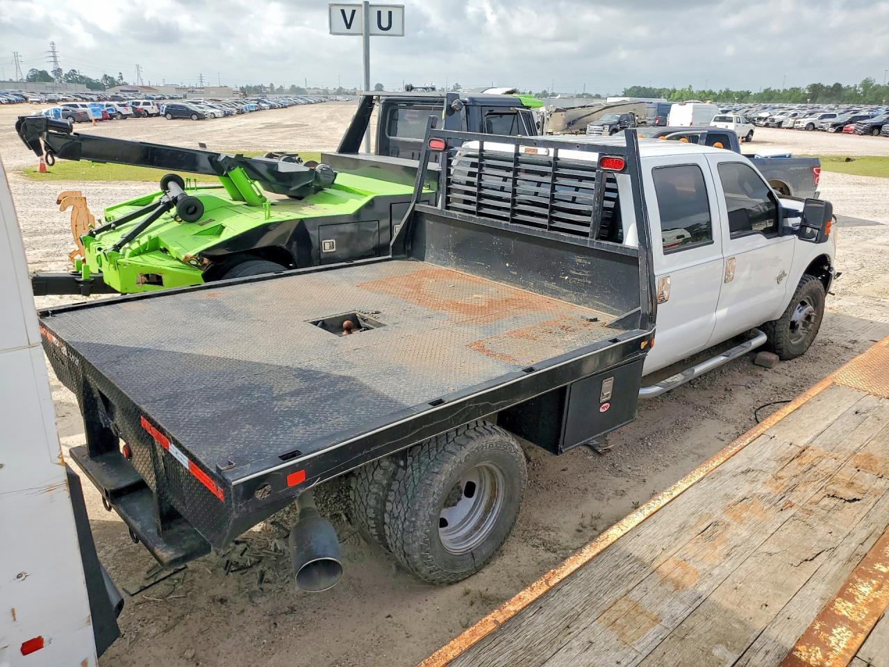 2013 Ford F350 Super Duty - Image 3
