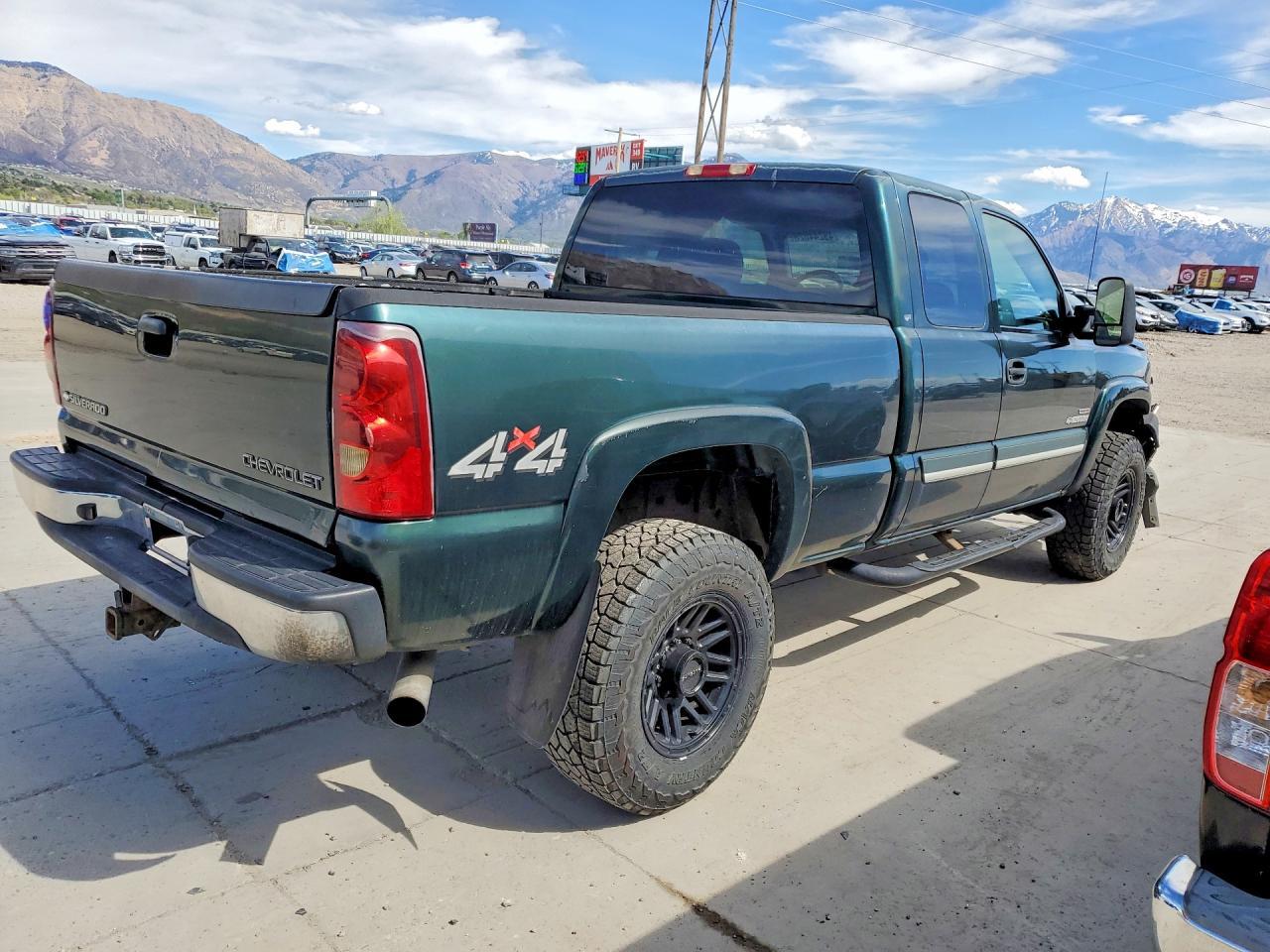2003 Chevrolet Silverado K2500 Heavy Duty - Фото 3