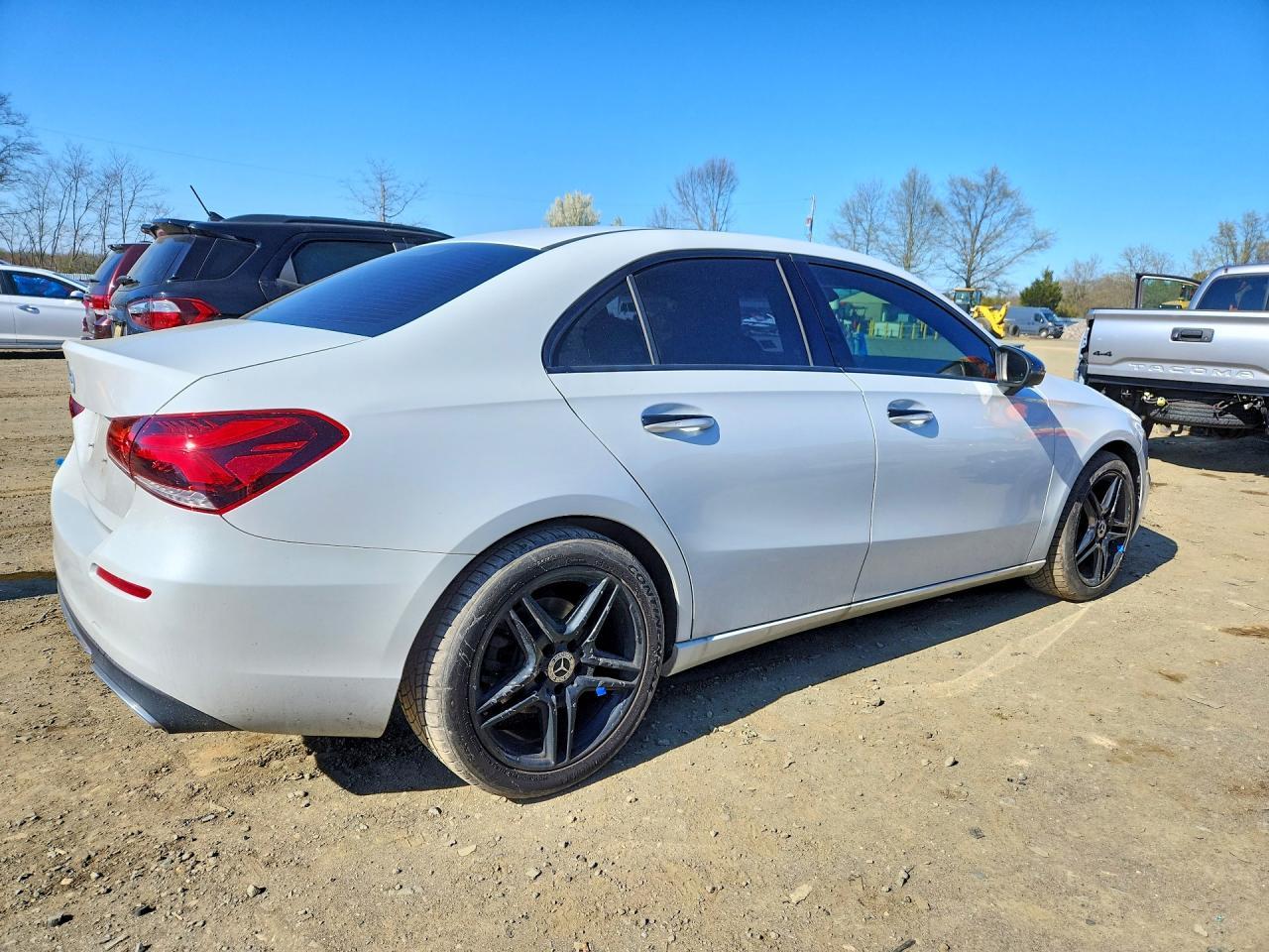 2022 Mercedes-Benz A 220 4Matic - Image 3
