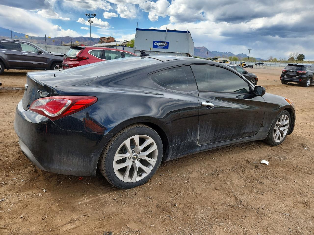 2013 Hyundai Genesis Coupe 2.0T - Фото 3