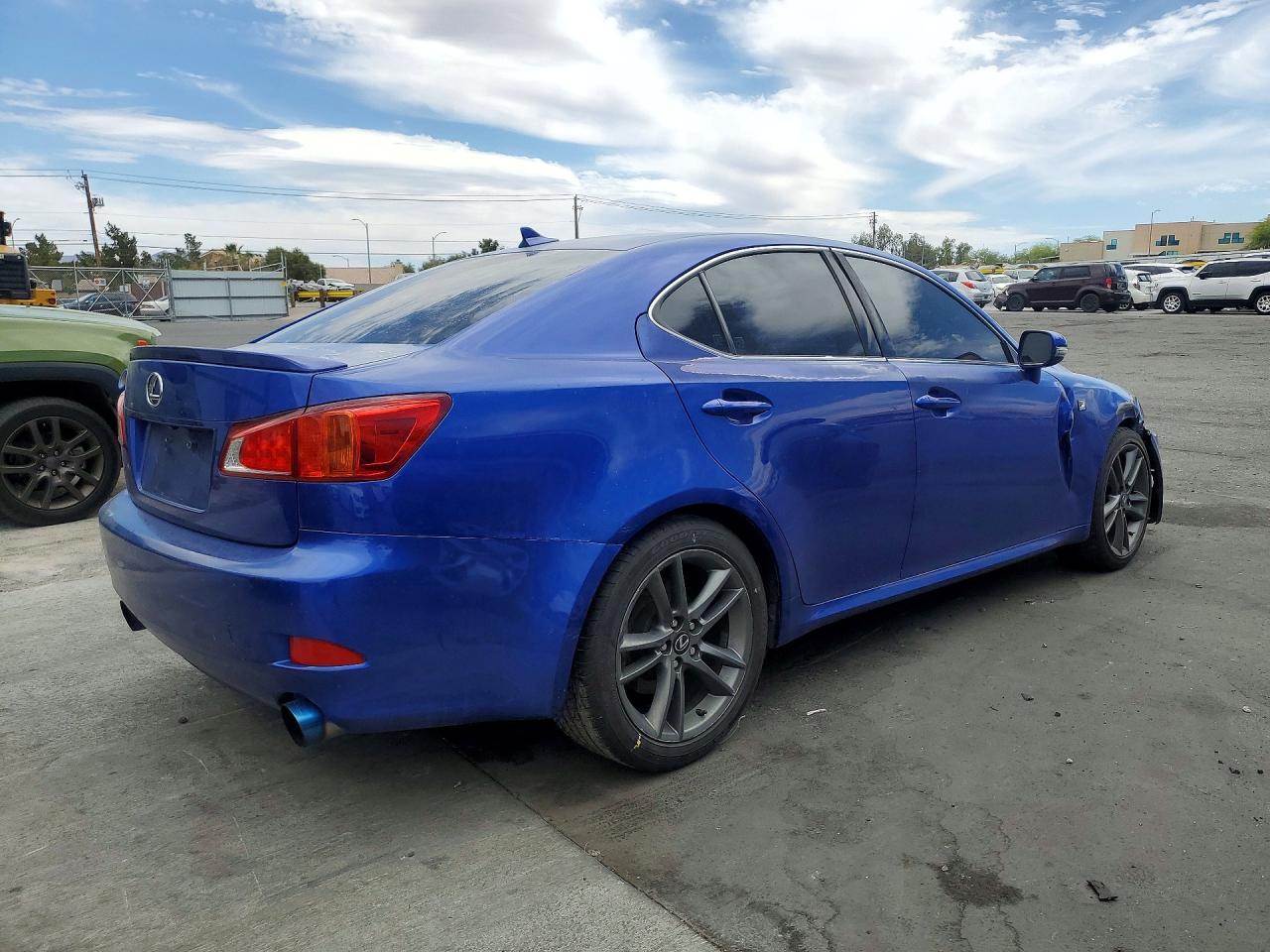 2011 Lexus Is 250 - Image 3