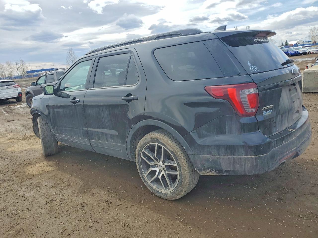 2017 Ford Explorer Sport - Фото 2