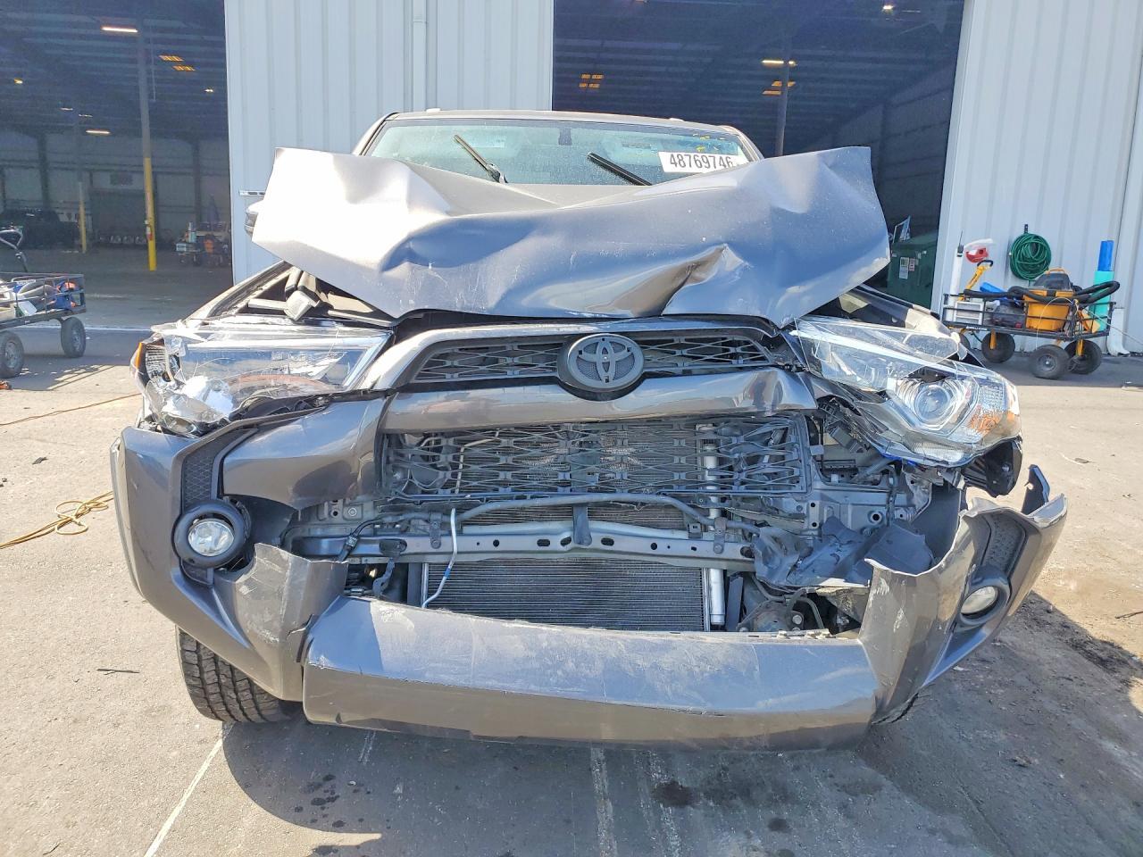 2017 Toyota 4Runner Sr5 - Фото 5