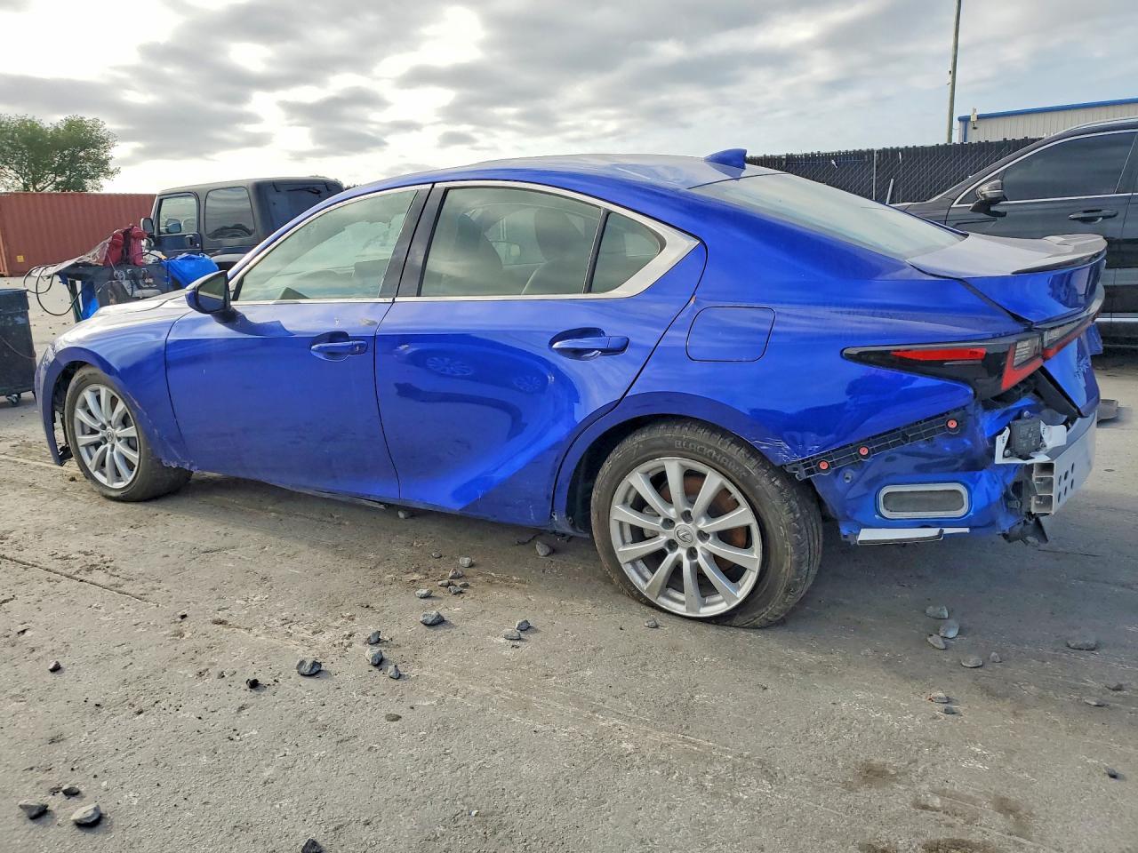 2023 Lexus Is 350 F Sport Awd V6 4D Sedan - Фото 2