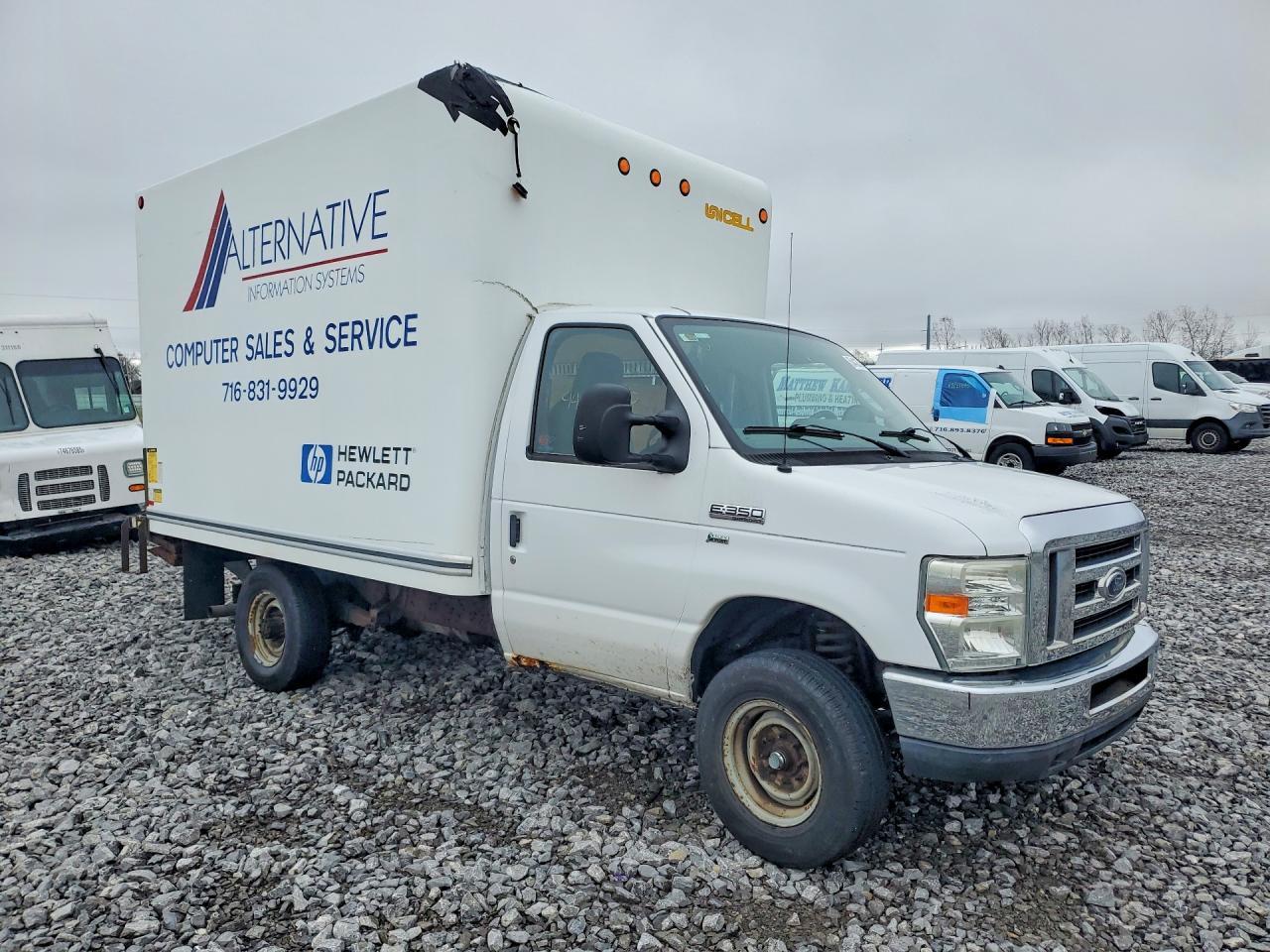 2009 Ford Econoline - Фото 4