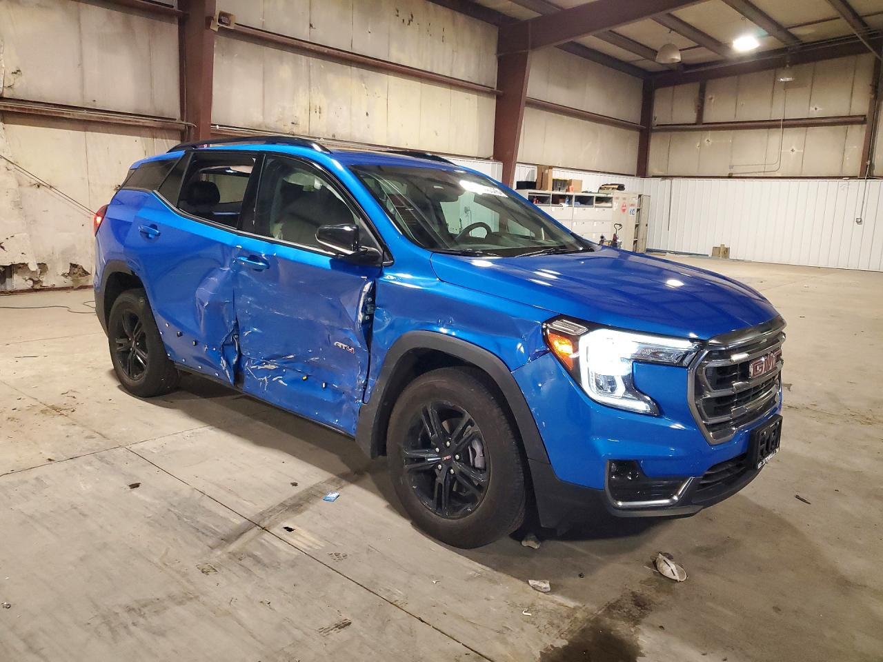 2024 GMC Terrain At4 - Image 4