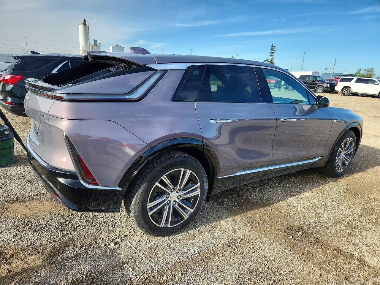 2024 Cadillac Lyriq Luxury - Image 3