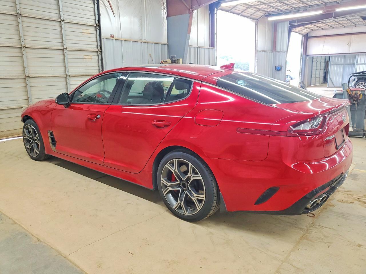 2018 Kia Stinger Gt1 - Фото 2