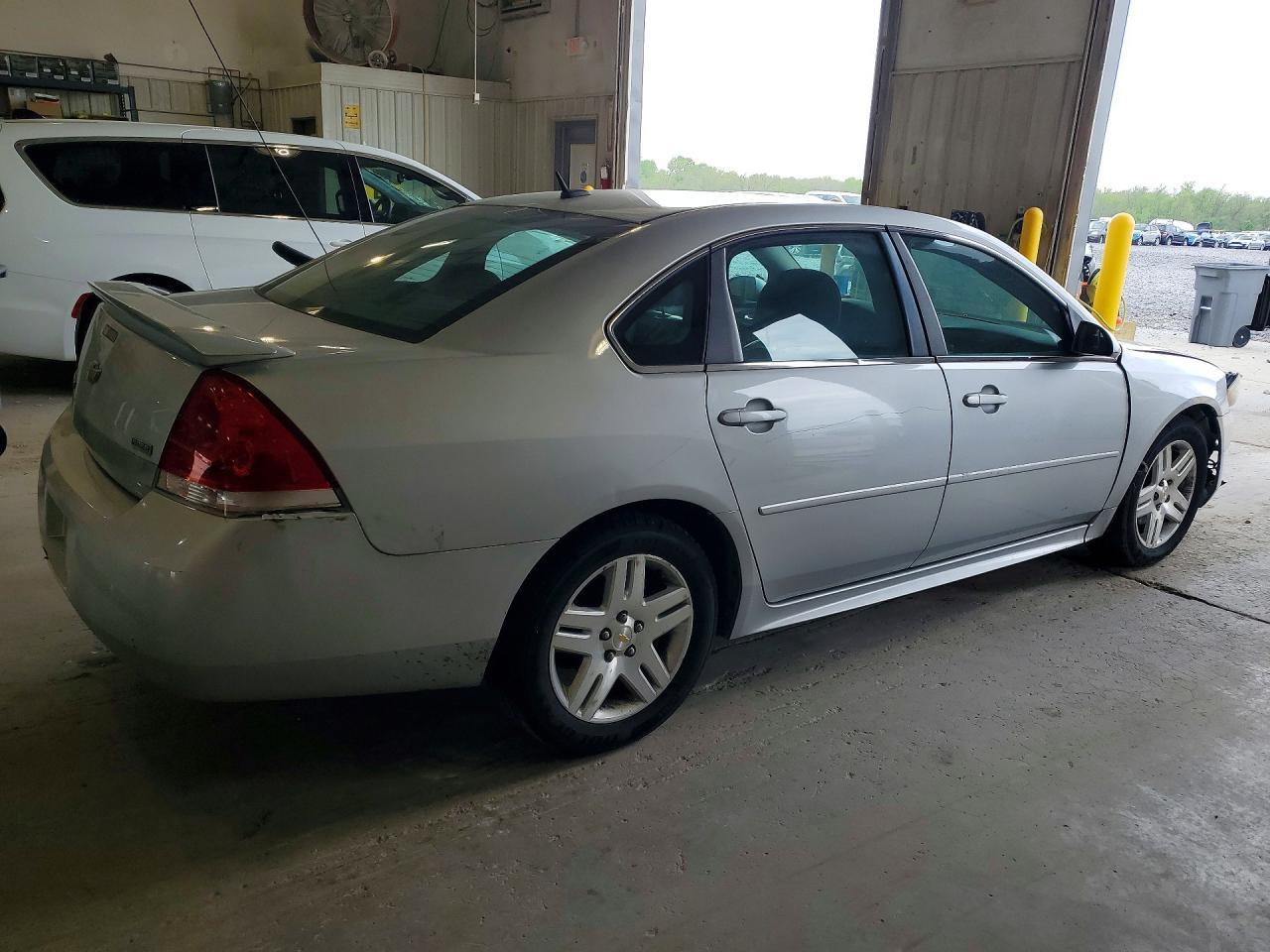 2010 Chevrolet Impala Lt - Image 3