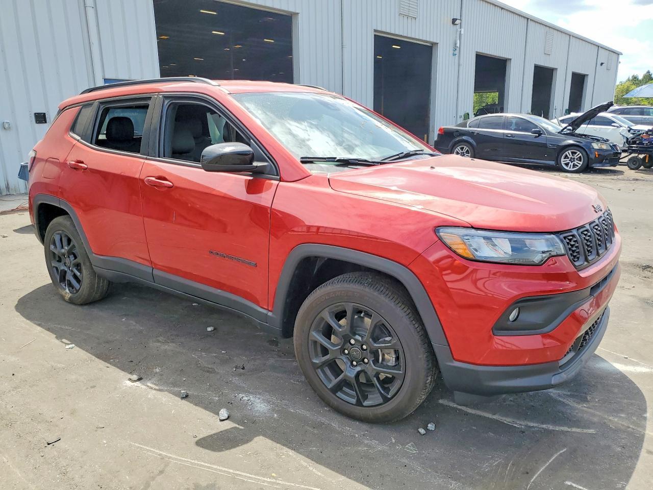 2026 Jeep Compass Latitude - Фото 4