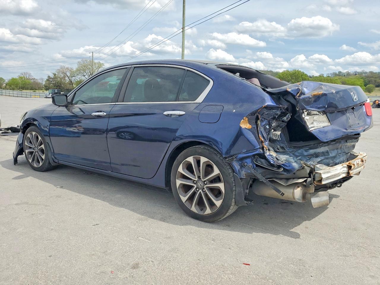 2015 Honda Accord Sport - Фото 2