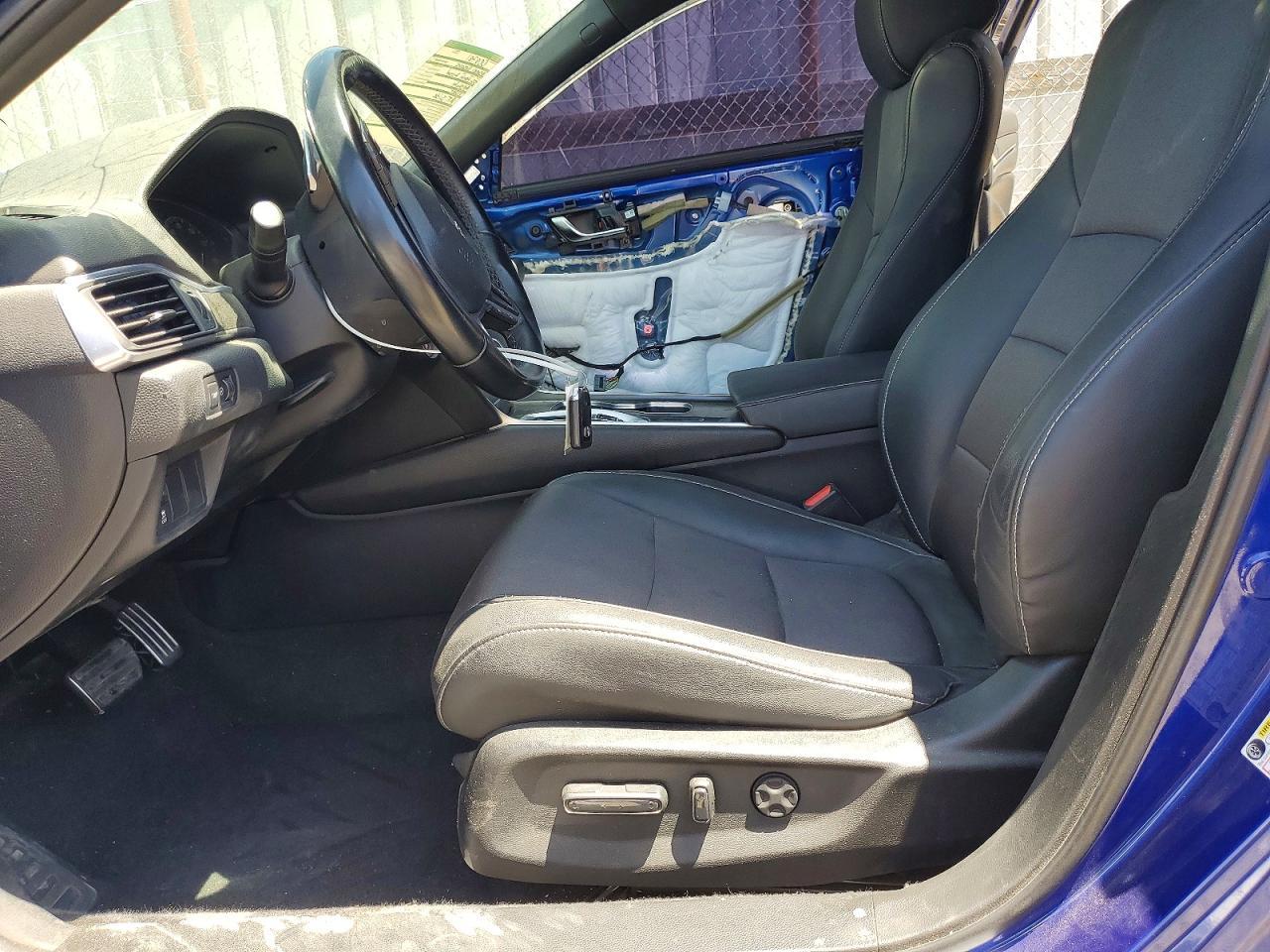 2022 Honda Accord Hybrid Sport - Image 7