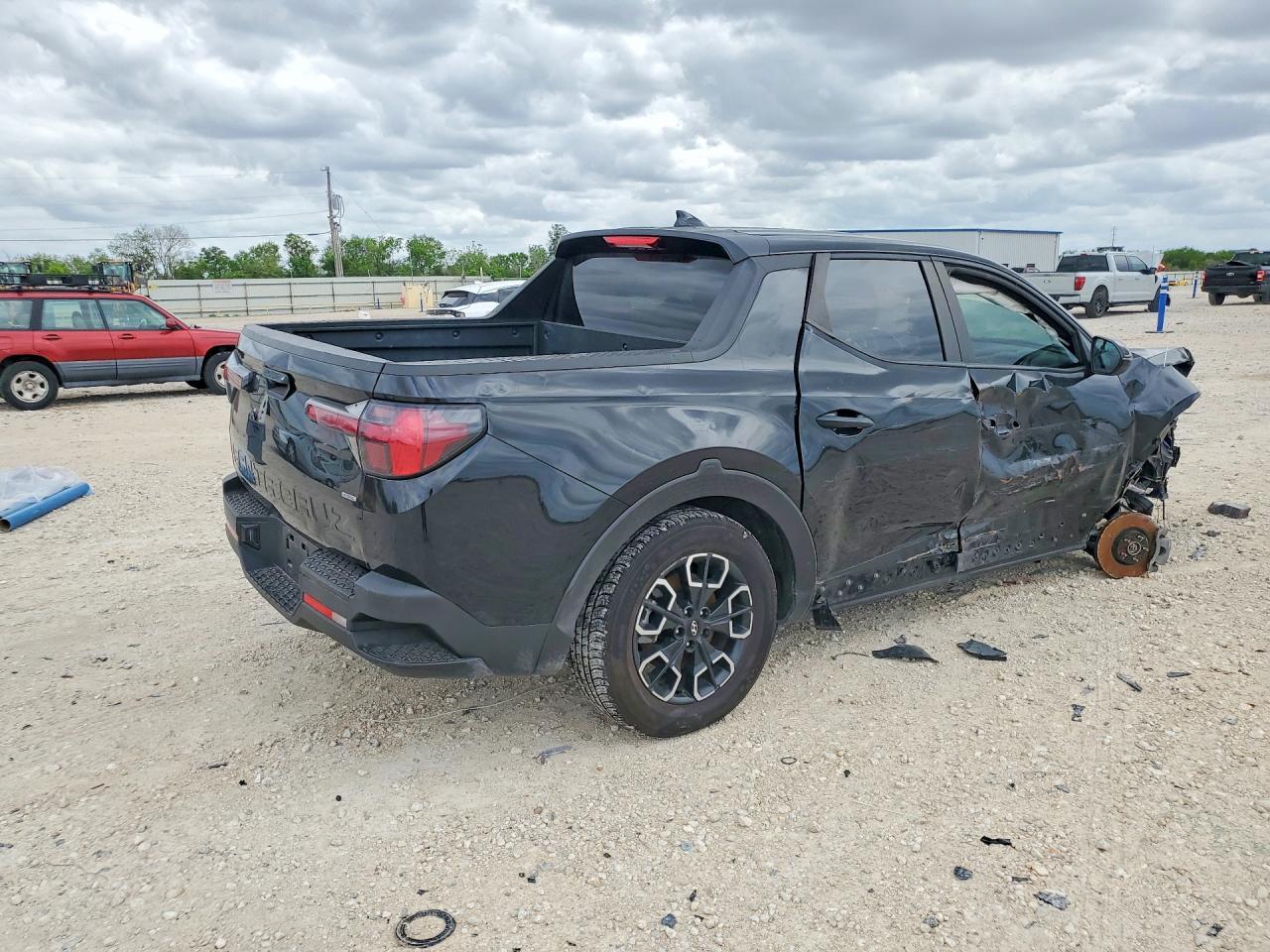 2023 Hyundai Santa Cruz Sel - Image 3